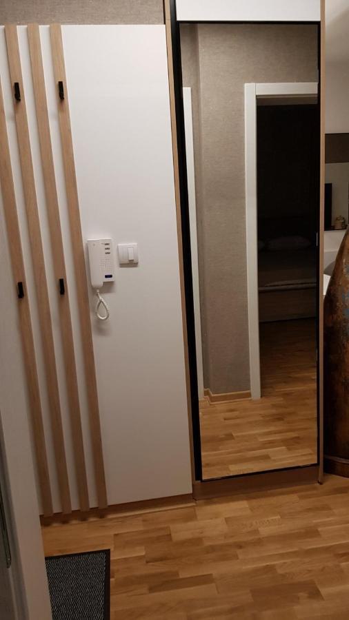 Apartment Ornament Lux วรินรัชกา บานยา ภายนอก รูปภาพ